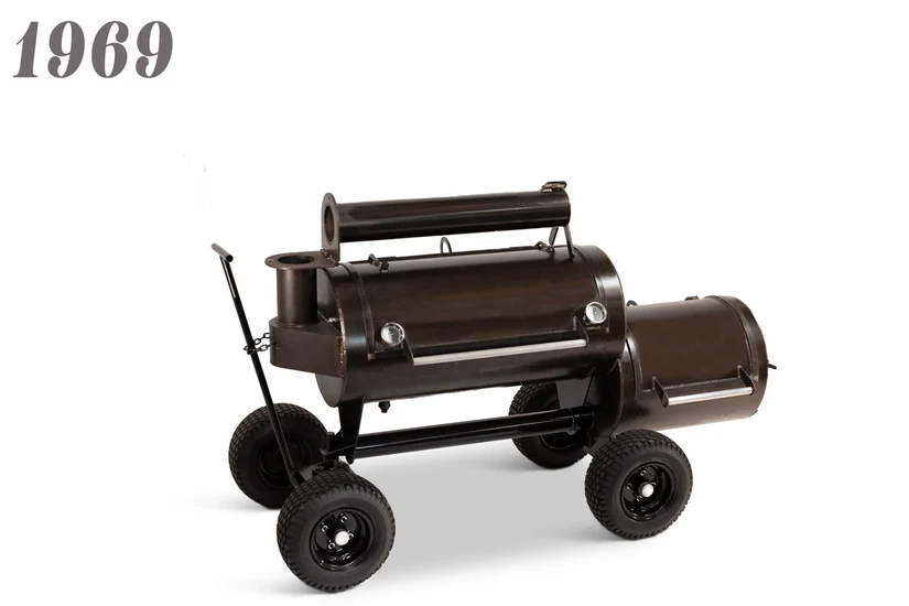 workhorse-1969-offset-pit-836416_2048x1365_b43279c1-8d38-4f34-9de6-32514ed75b1e_826x550
